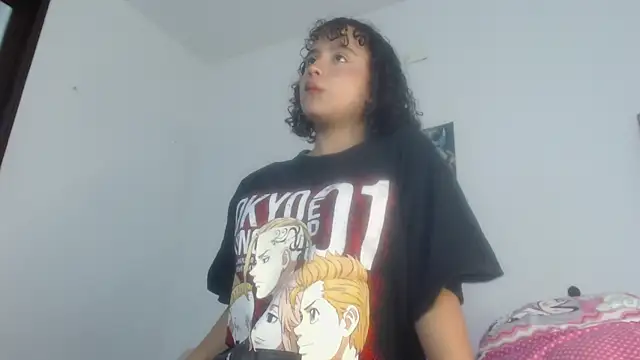 lou cute online show from January 30, 3:55 am