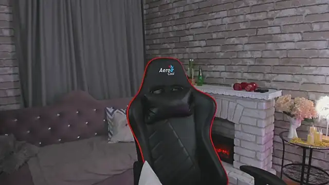 SarahCoksss online show from October 19, 12:44 am