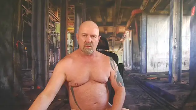 ManlyPrisonGuy online show from June 9, 2:17 pm