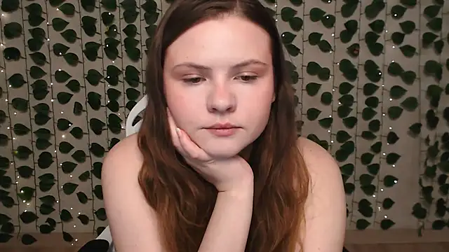 Snapshot of IxxiLiana chatting on February 15, 4:14 am IxxiLiana online show from February 15, 4:14 am