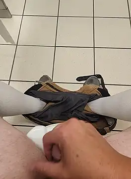 Snapshot of Jackauff69 chatting on October 2, 9:55 pm Jackauff69 online show from October 2, 9:55 pm