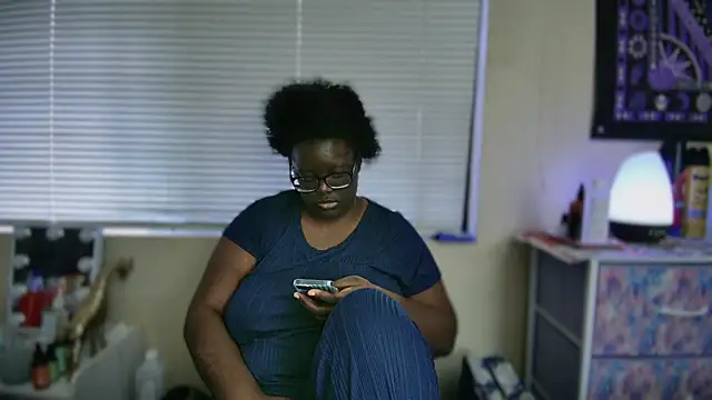 Yagurl  west online show from February 14, 12:51 am