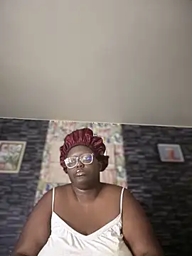 Yagurl  west online show from November 11, 6:46 am