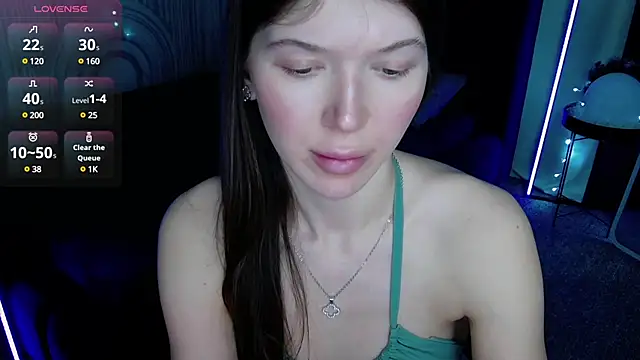 Snapshot of viviann_evans chatting on December 26, 3:59 am viviann evans online show from December 26, 3:59 am