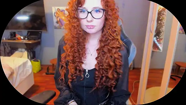 KlementinaBbG online show from March 22, 8:59 pm