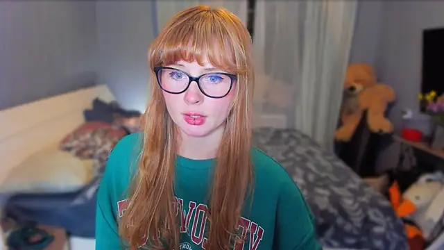 KlementinaBbG online show from October 5, 8:40 pm