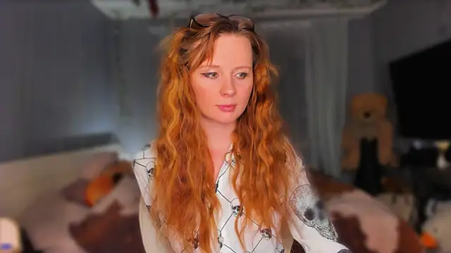 KlementinaBbG online show from March 16, 8:46 pm