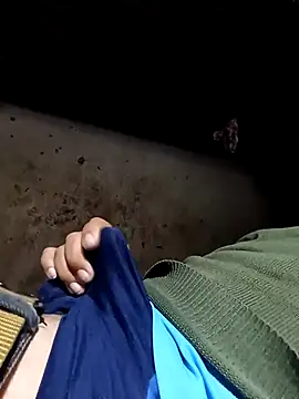 Snapshot of Rayito6969@xh chatting on November 13, 5:01 pm Rayito6969xh online show from November 13, 5:01 pm