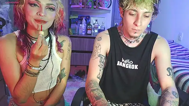 badeyes crazygoat online show from January 9, 10:55 pm