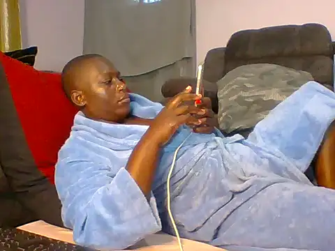 Snapshot of Poisonous_Ivy chatting on December 28, 9:20 am Poisonous Ivy online show from December 28, 9:20 am