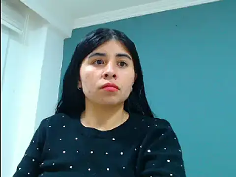 Snapshot of danna-_roouss chatting on February 12, 10:59 pm danna- roouss online show from February 12, 10:59 pm