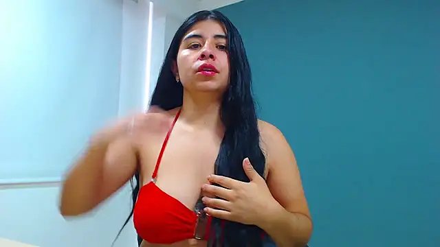 Snapshot of danna-_roouss chatting on September 27, 2:55 pm danna- roouss online show from September 27, 2:55 pm