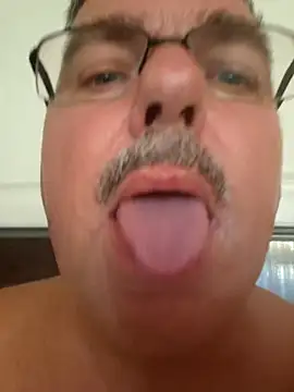 Snapshot of Tbone17 chatting on June 24, 5:56 pm Tbone17 online show from June 24, 5:56 pm