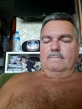 Snapshot of Tbone17 chatting on July 30, 5:39 am Tbone17 online show from July 30, 5:39 am