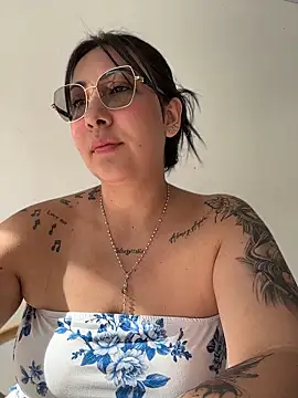 my-kitty online show from June 5, 8:58 pm