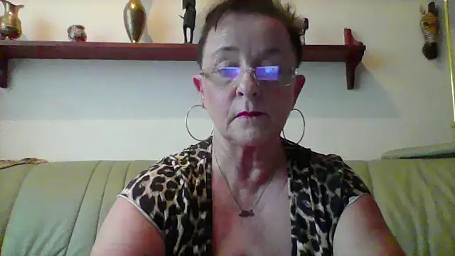 Snapshot of Reife_Katy chatting on February 9, 12:08 pm Reife Katy online show from February 9, 12:08 pm