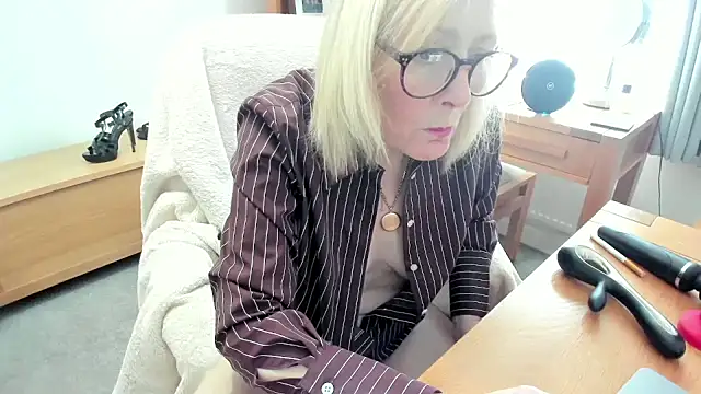 Victoria68xx online show from March 30, 8:48 am