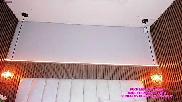 Ashleyy23x online show from March 2, 7:43 pm