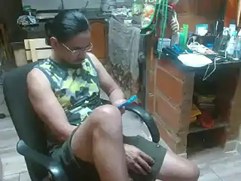 Dr Pocholate84 online show from January 8, 5:27 am