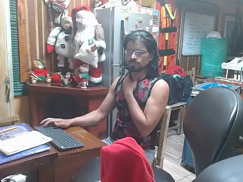 Dr Pocholate84 online show from December 21, 11:45 pm