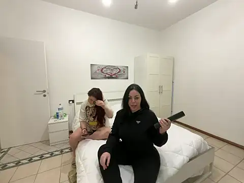 Snapshot of Chloe_Ricci chatting on January 11, 7:59 pm Chloe Ricci online show from January 11, 7:59 pm