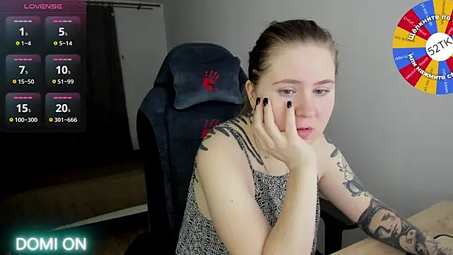 Olivia Munk online show from February 28, 3:26 am