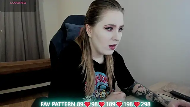 Olivia Munk online show from March 15, 3:29 am