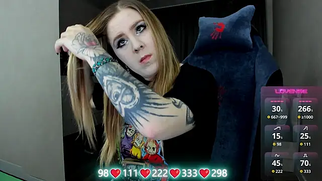 Olivia Munk online show from February 13, 5:03 am