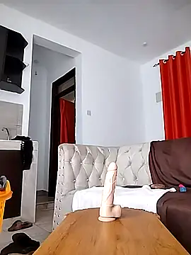 Kamdollie online show from March 1, 8:13 am