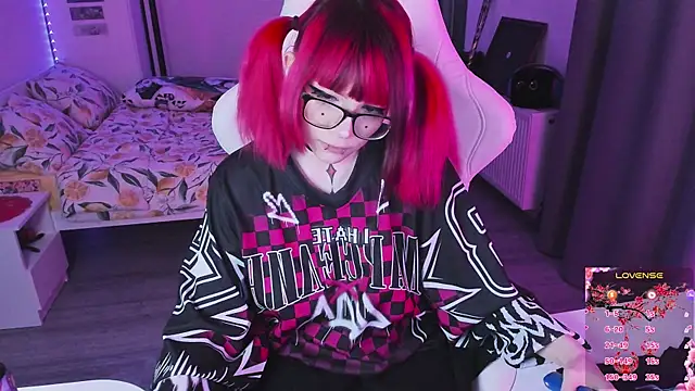 Yumi Youkai online show from March 13, 6:58 pm