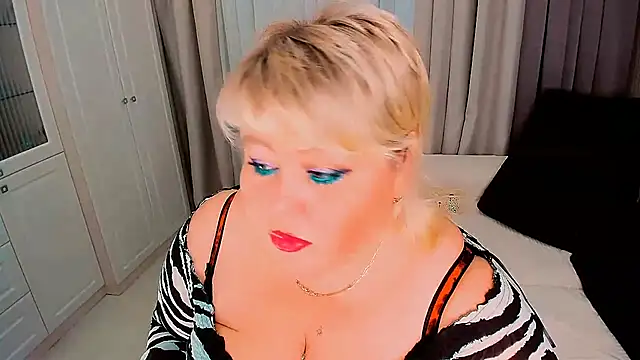 BIGTITSBBW online show from February 20, 6:35 pm