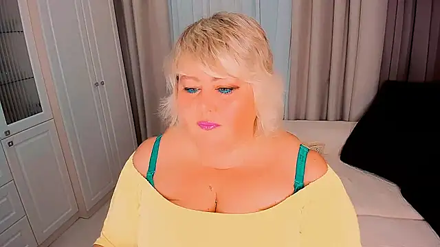 BIGTITSBBW online show from September 20, 4:19 pm