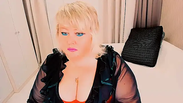 BIGTITSBBW online show from October 31, 5:14 pm