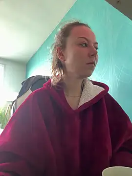 Snapshot of BabyNila chatting on November 29, 8:50 am BabyNila online show from November 29, 8:50 am