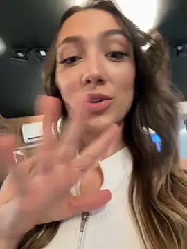 Snapshot of AnnaCastillo_ chatting on September 12, 6:30 pm AnnaCastillo  online show from September 12, 6:30 pm