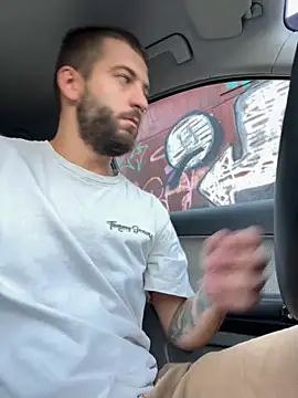 ElChapoGuzman95 online show from September 18, 4:36 am