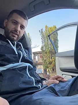 ElChapoGuzman95 online show from April 4, 6:22 am