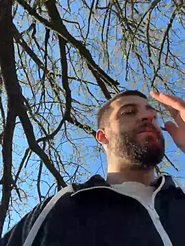 ElChapoGuzman95 online show from April 19, 5:40 am