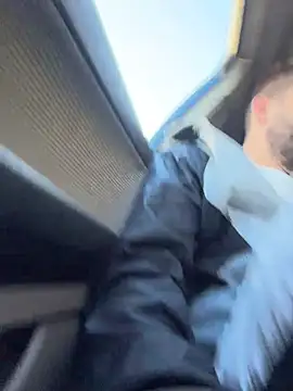 ElChapoGuzman95 online show from April 24, 4:15 am