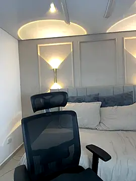 Miss blue69 online show from December 5, 1:47 am