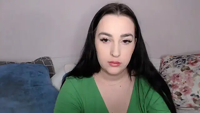 Snapshot of vitalina_freedom chatting on December 3, 1:10 pm vitalina freedom online show from December 3, 1:10 pm