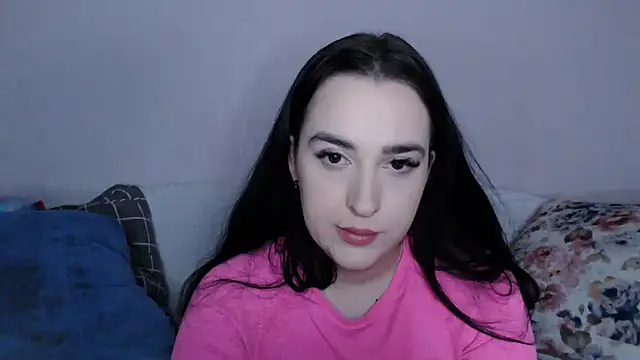 Snapshot of vitalina_freedom chatting on December 12, 3:48 pm vitalina freedom online show from December 12, 3:48 pm