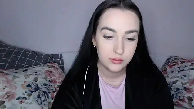 Snapshot of vitalina_freedom chatting on December 20, 12:27 pm vitalina freedom online show from December 20, 12:27 pm