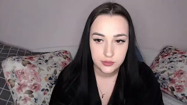 Snapshot of vitalina_freedom chatting on December 25, 3:38 pm vitalina freedom online show from December 25, 3:38 pm