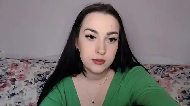 Snapshot of vitalina_freedom chatting on January 28, 12:00 pm vitalina freedom online show from January 28, 12:00 pm