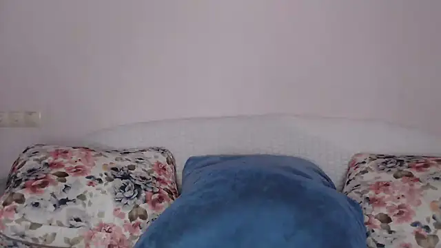 Snapshot of vitalina_freedom chatting on January 31, 1:02 pm vitalina freedom online show from January 31, 1:02 pm