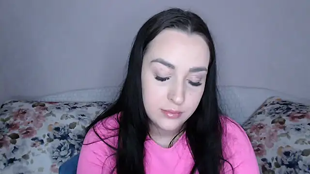 Snapshot of vitalina_freedom chatting on February 6, 4:03 pm vitalina freedom online show from February 6, 4:03 pm