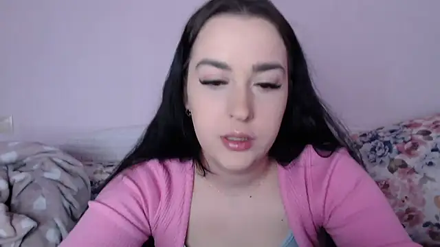 Snapshot of vitalina_freedom chatting on February 21, 8:40 am vitalina freedom online show from February 21, 8:40 am