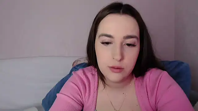 Snapshot of vitalina_freedom chatting on March 12, 12:26 pm vitalina freedom online show from March 12, 12:26 pm