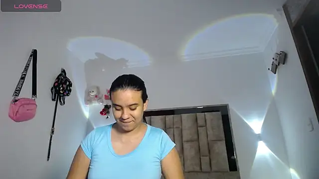 tiffany  pink online show from November 15, 10:04 pm